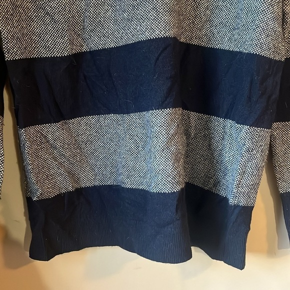 ❤️FINAL SALE❤️ Banana Republic | Filpucci Navy Stripe Merino Sweater Small - Picture 3 of 9